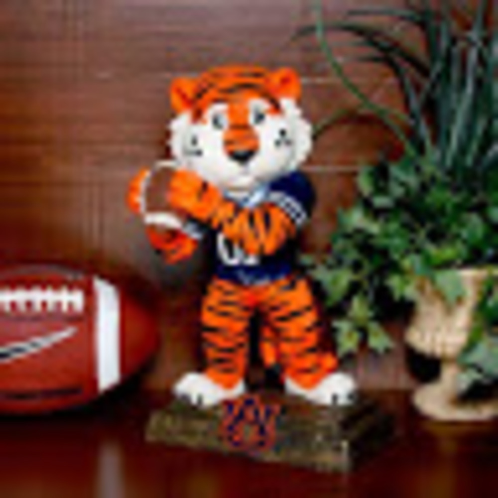 Meet your Posher, Harriel